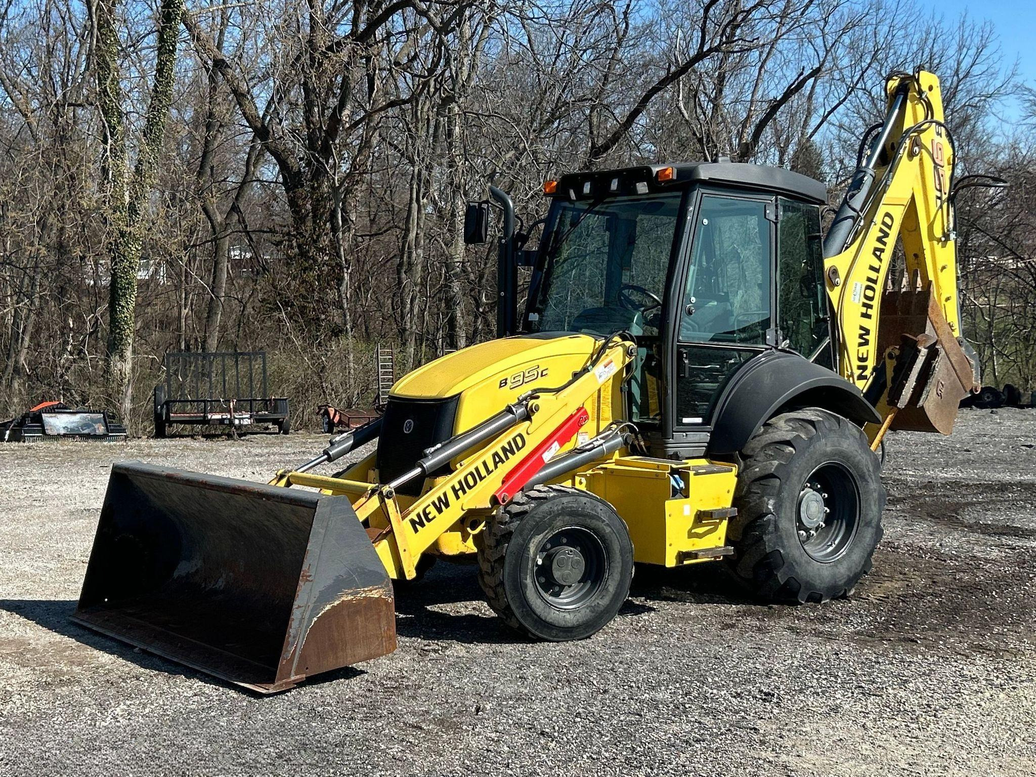2018 New Holland B95C Backhoe Loader